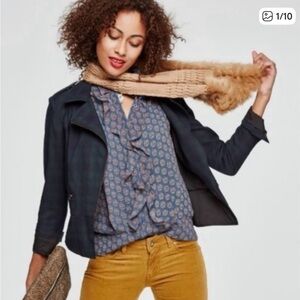 CABI 3275 Medallion Reign Sleeveless Blouse Office Business Size Large